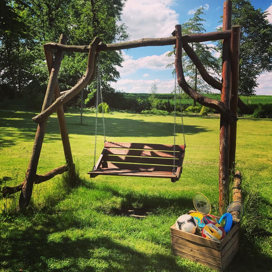 Agropark - Dworek Pod Lipa Sobków Esterno foto