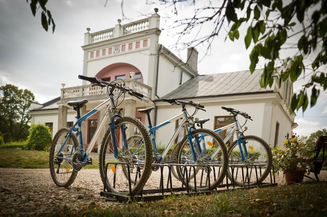 Agropark - Dworek Pod Lipa Sobków Esterno foto